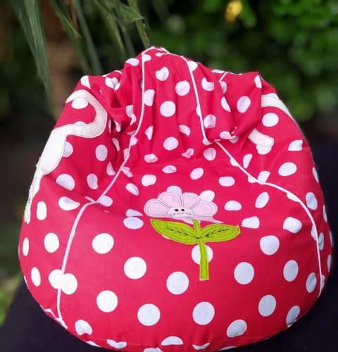 Ökodeko cseppülő- puha babzsákfotel gyerekeknek, piros pöttyös
