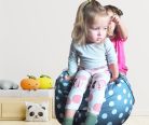 Ökodeko cseppkaland - puha babzsákfotel gyerekeknek, szürke pöttyös gyerekmintákkal