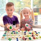 Montessori fejlesztő fa formaberakó játék, számok, jelek, formák ÖKODEKO